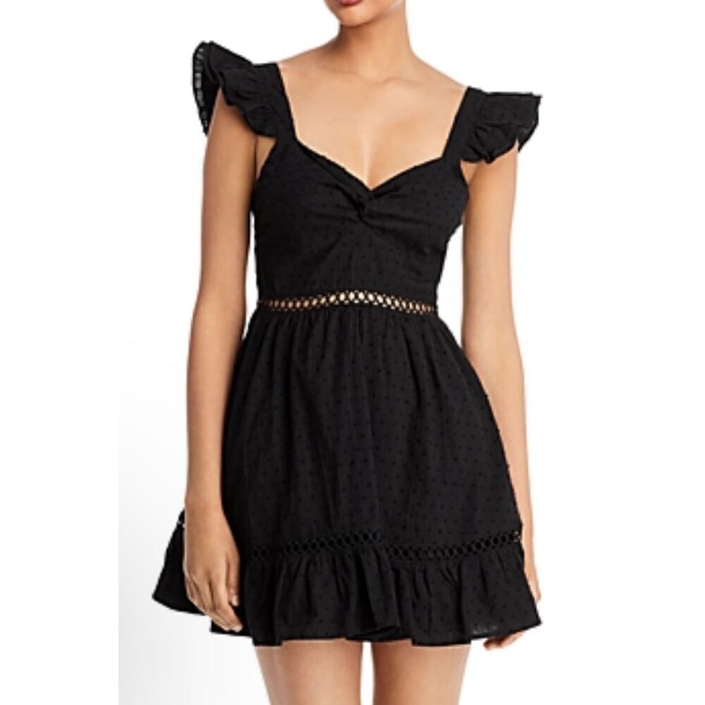 AQUA Mini Dress Womens Size Extra Small Clip Dot Flutter Sleeves in Black‎ NWT